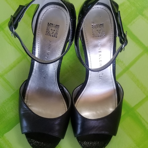 AK  Ankle Strap Sandal - Picture 5 of 6